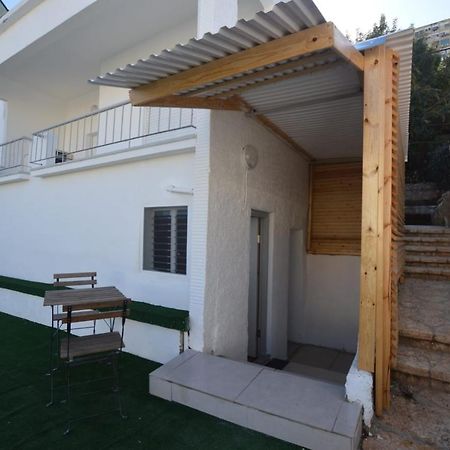 יחידות אירוח נוף המפרץ Apartamento Haifa Exterior foto